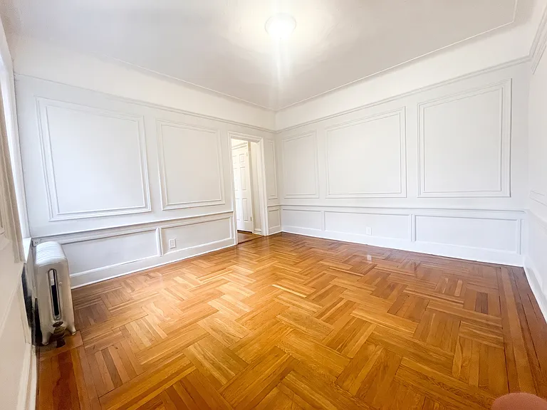 392 Saint Johns Pl #1 — Photo 4