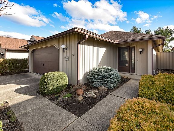 2nd image of 10866 Meadow Trl
