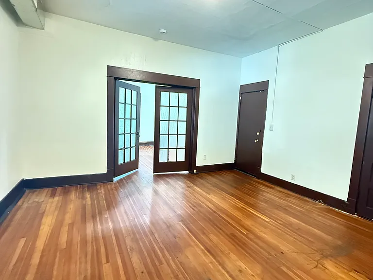 1104 D St #4 — Photo 2