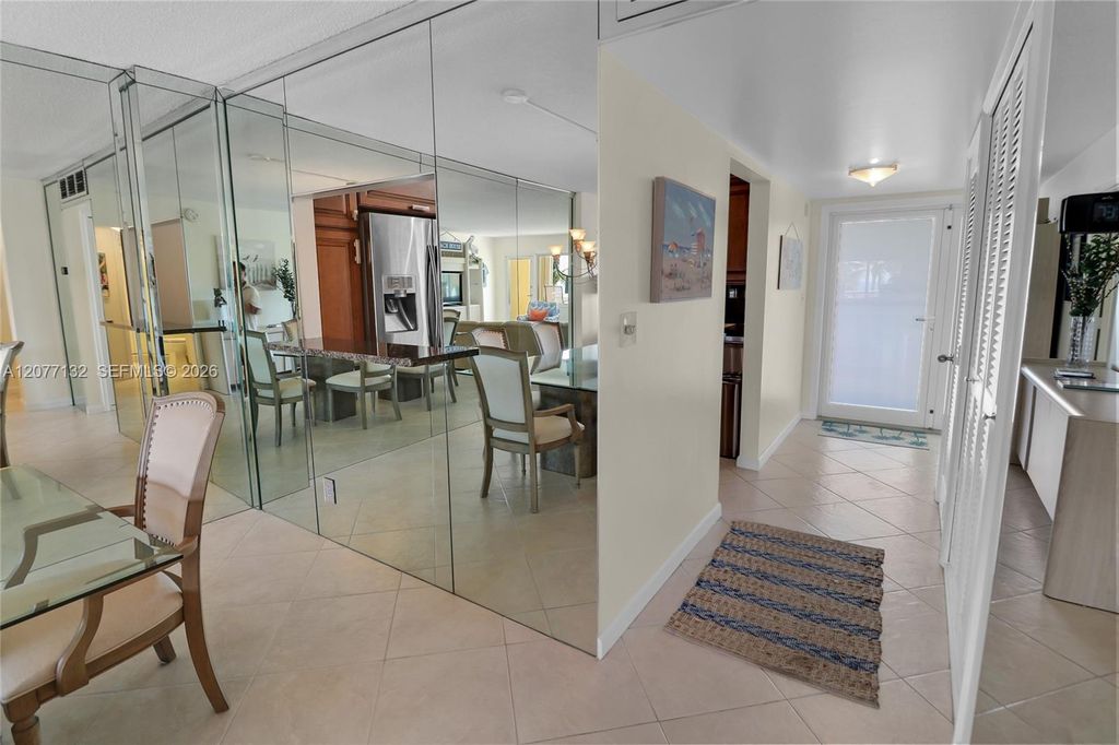 328 N Ocean Blvd APT 302, photo 8