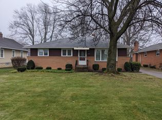 3181 Clague Rd, North Olmsted, OH 44070