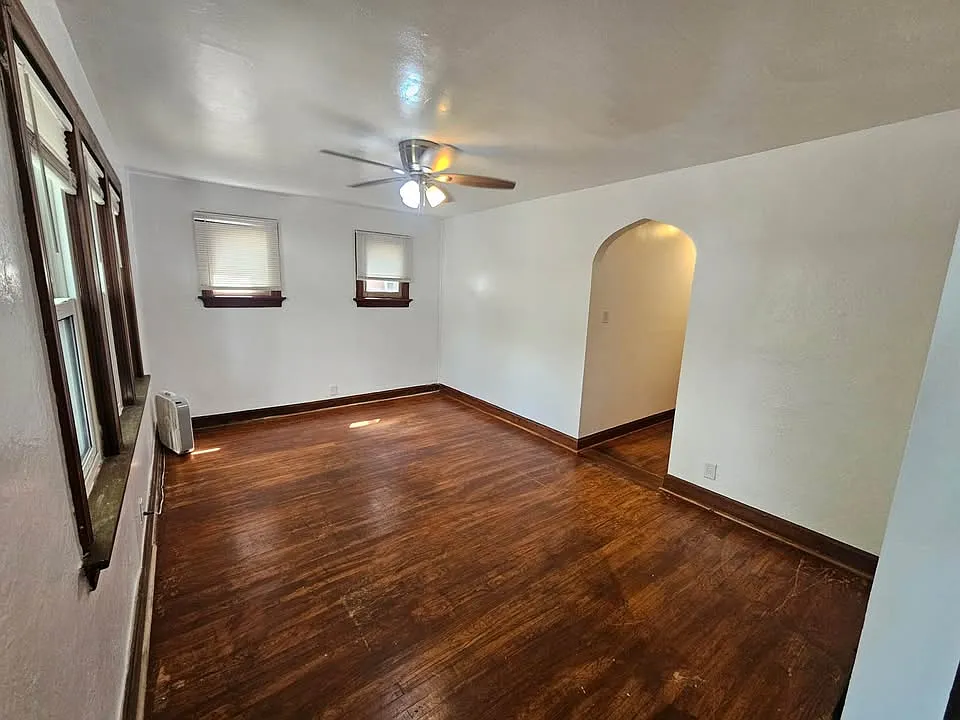 3 bed, 1008 sqft, $1,400 — Photo 3
