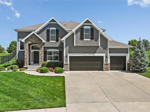 9804 NE 97th St, Kansas City, MO 64157