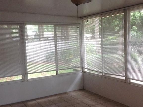 5th image of 1276 Governors Creek Dr
