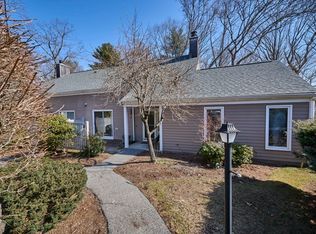 27 Fifer Ln UNIT 27, Lexington, MA 02420