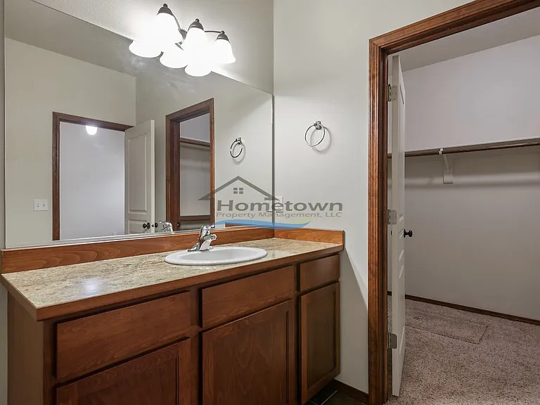 7346 N Carrington Ln #1 — Photo 20