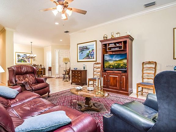 3rd image of 1751 Laurel Glen Pl