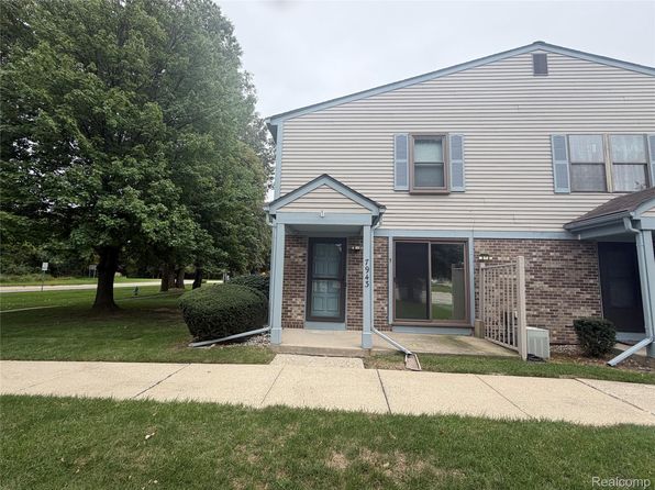 7943 Pontiac Lake Rd