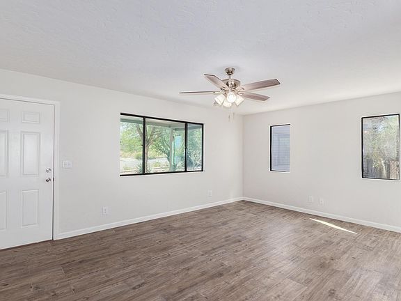 5th image of 402 S Adanirom Judson Ave