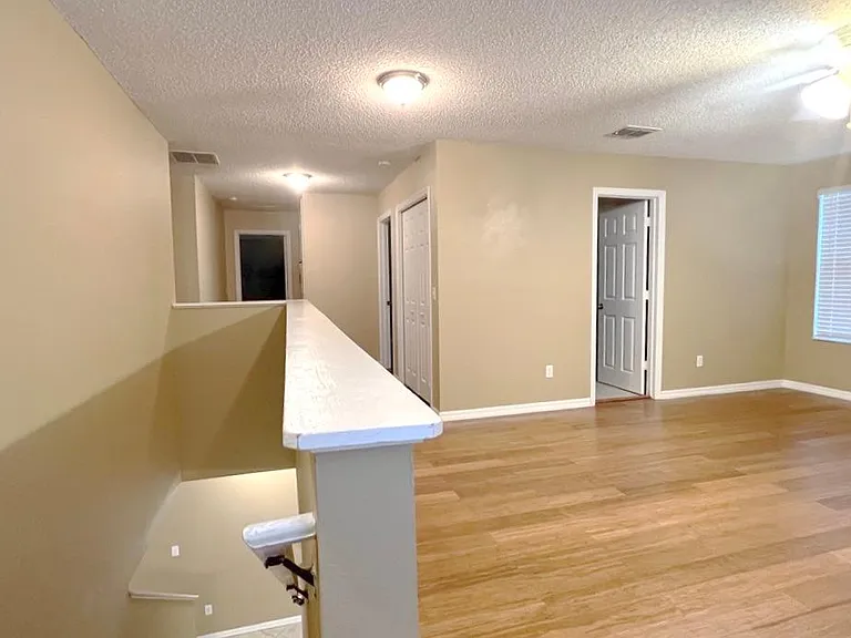 831 Horseshoe Falls Dr — Photo 12