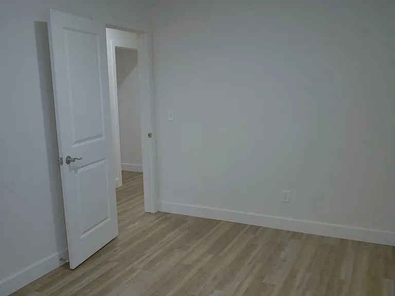 241 Brushy Creek Trl — Photo 6
