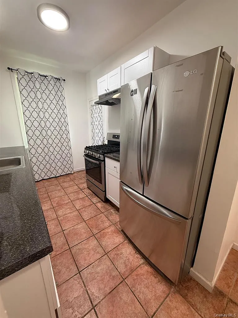 3446 Giles Place — Photo 3