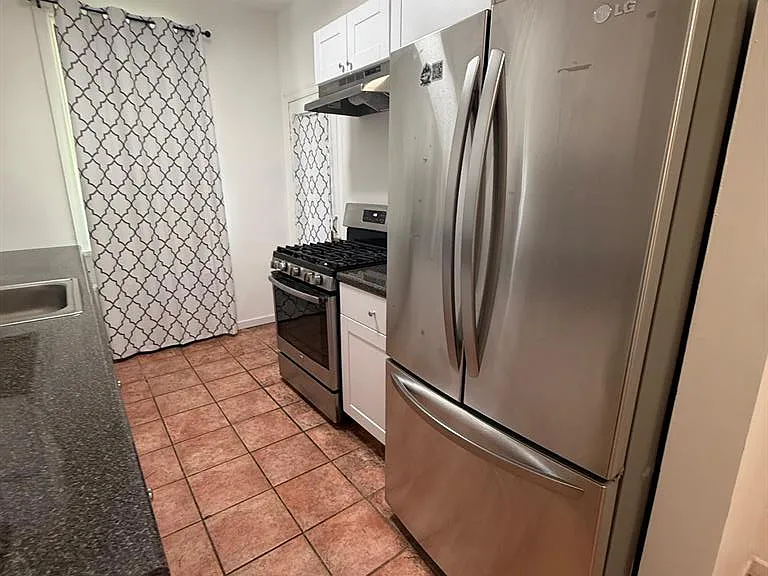 3446 Giles Pl #1 — Photo 7