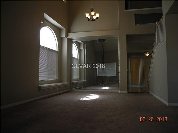 3rd image of 8041 Kentshire Dr