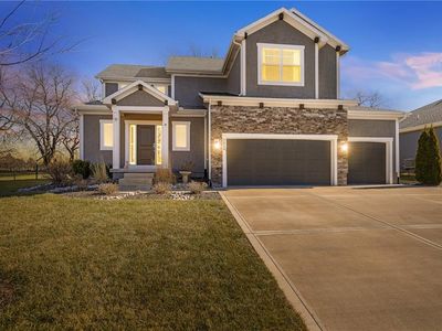 2939 SW Arbor Tree Dr, Lees Summit, MO, 64082