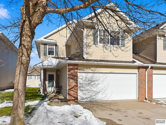 15322 Amy Plz, Omaha, NE 68137