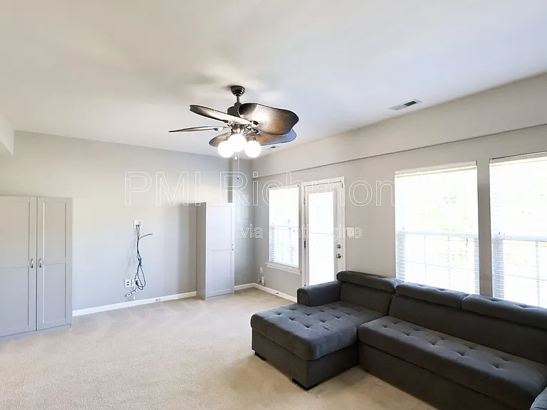 6120 Belgreen Ct — Photo 10