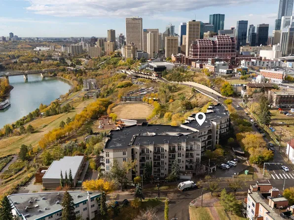 9503 101st Ave NW #412, Edmonton, AB T5H 4R1