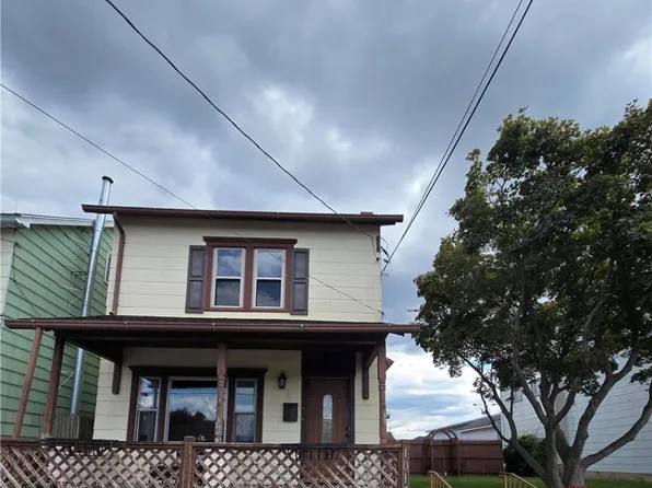 1015 Oak St, Coplay, PA 18037
