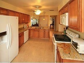 5th image of 459 Carmine Dr