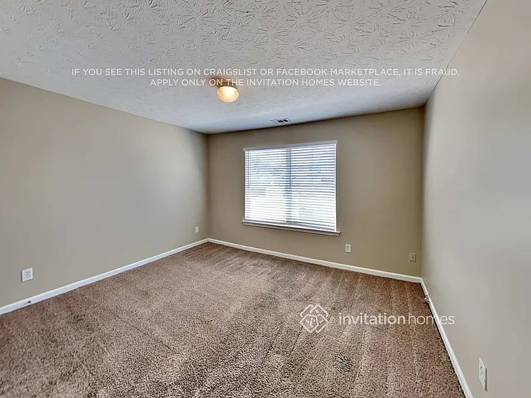4536 Parkway Cir — Photo 11
