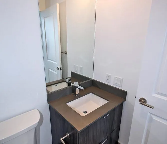 395 Bloor St E #3504 — Photo 20
