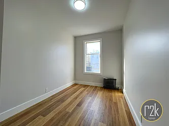 Rented by Realty 2000 Corp