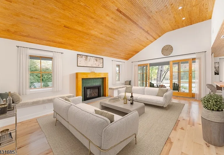 232 W Shore Dr — Photo 19