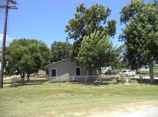 1248 Park Rd, Port Lavaca, TX 77979