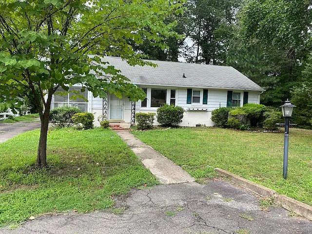 8910 Midway Rd — Photo 1