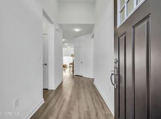 3 Aqueduct Blvd, Plumsted, NJ 08533