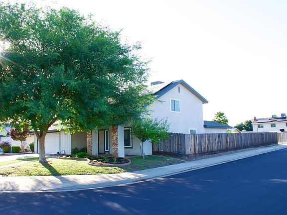 2nd image of 1583 Celeste Ave
