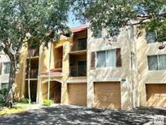 2nd image of 4220 San Marino Blvd #321