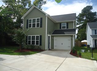 235 Chloe Dr, Fayetteville, NC 28301