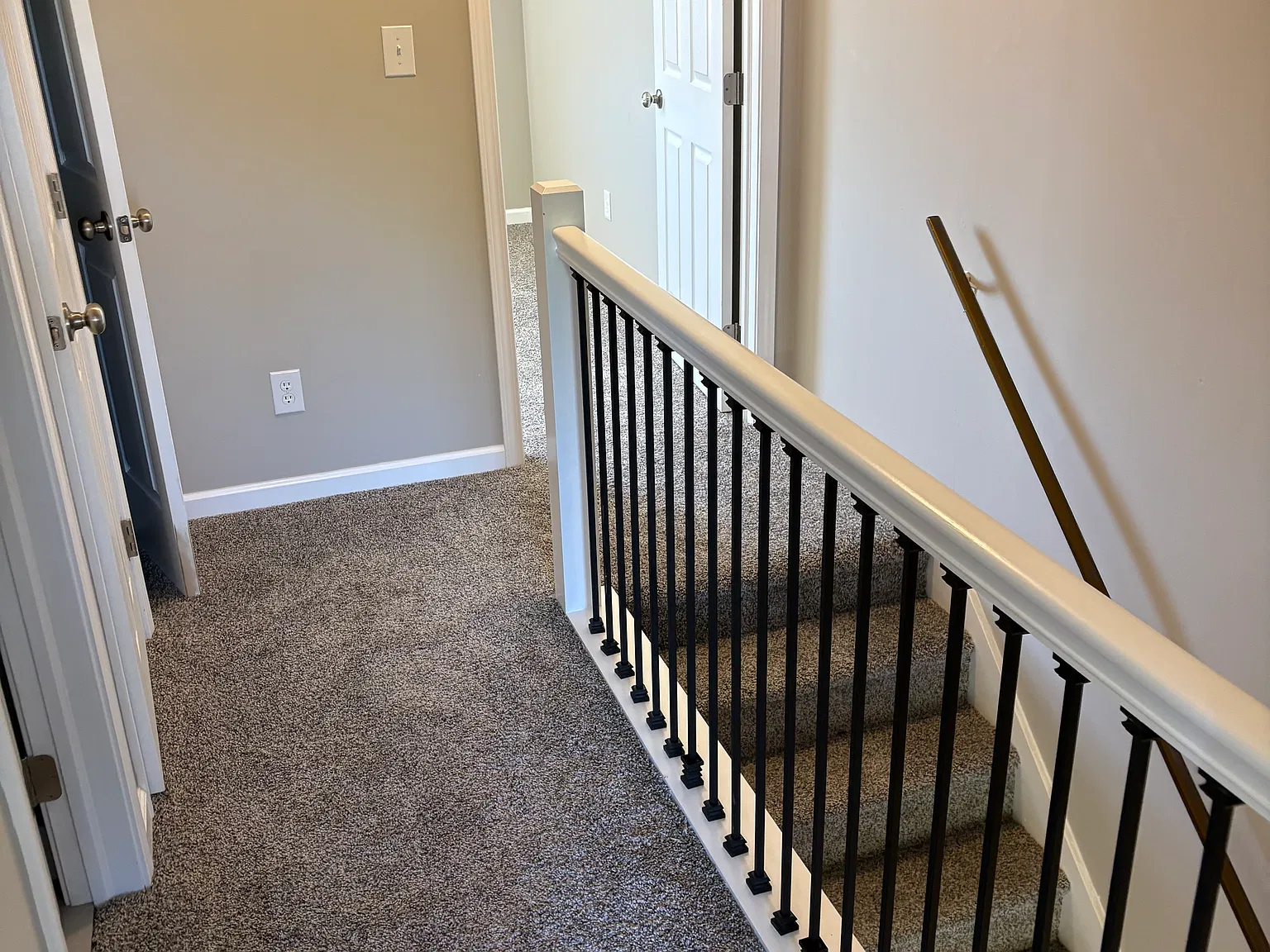 2 bed, 1.5 bath, $1,200 — Photo 3