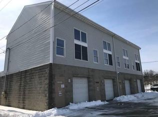 131 Touro St UNIT 3, Providence, RI 02904