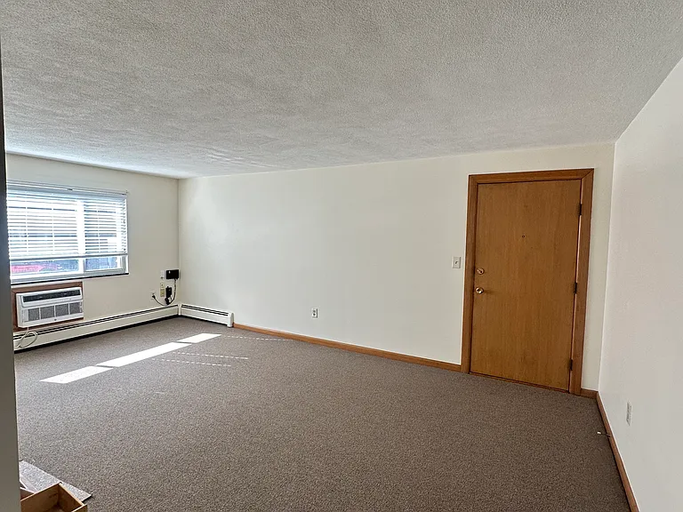 95 Grant St #5 — Photo 7