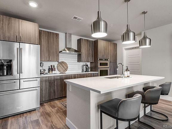 2nd image of 20 Wilcox St #304