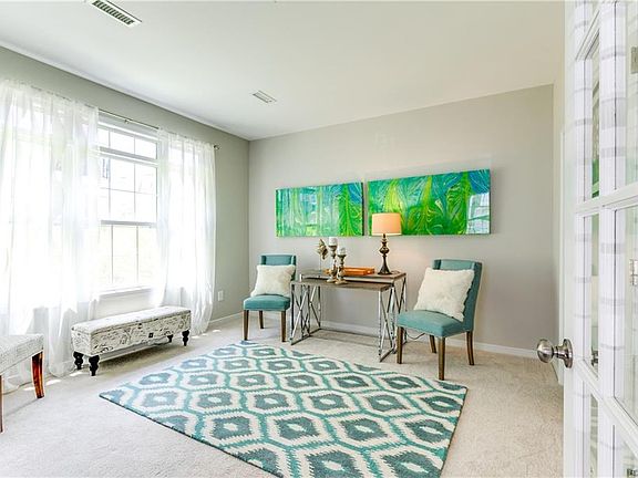 3rd image of 2518 Liesfeld Pkwy #2518