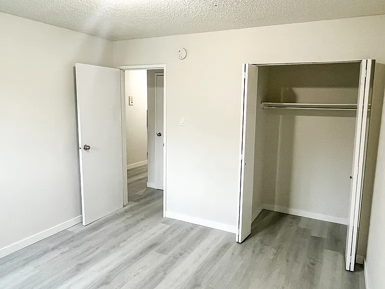 710 Appleby Dr — Photo 22