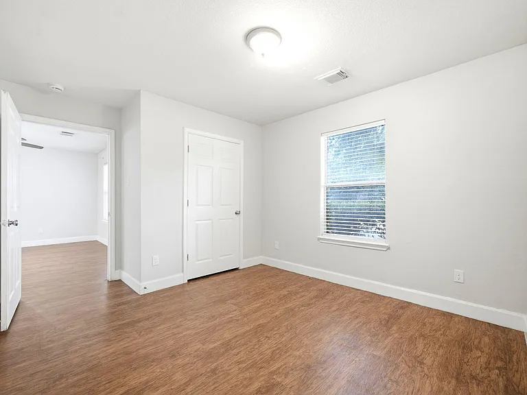 11723 Greenmesa Dr — Photo 12