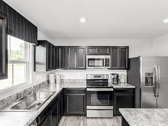 3rd image of 2757 Thornton Grove Blvd APT 112