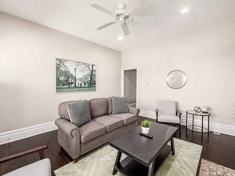 605 Oak St — Photo 10
