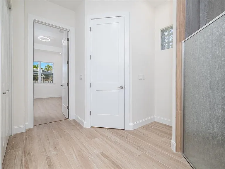 9 Watkins Pl — Photo 17