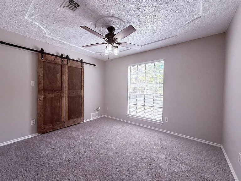 bedroom on the 2nd floor