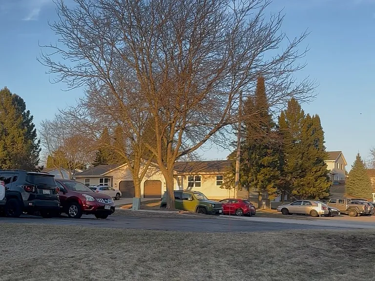 1108 Schoenhaar Dr #1 — Photo 4