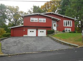 131 Parkview Rd, Elmsford, NY 10523