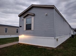132 Pine Blf, Flint, MI 48504