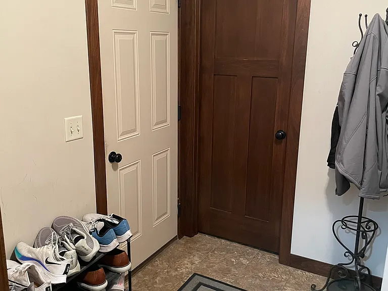 2435 Foxglove Cir — Photo 15