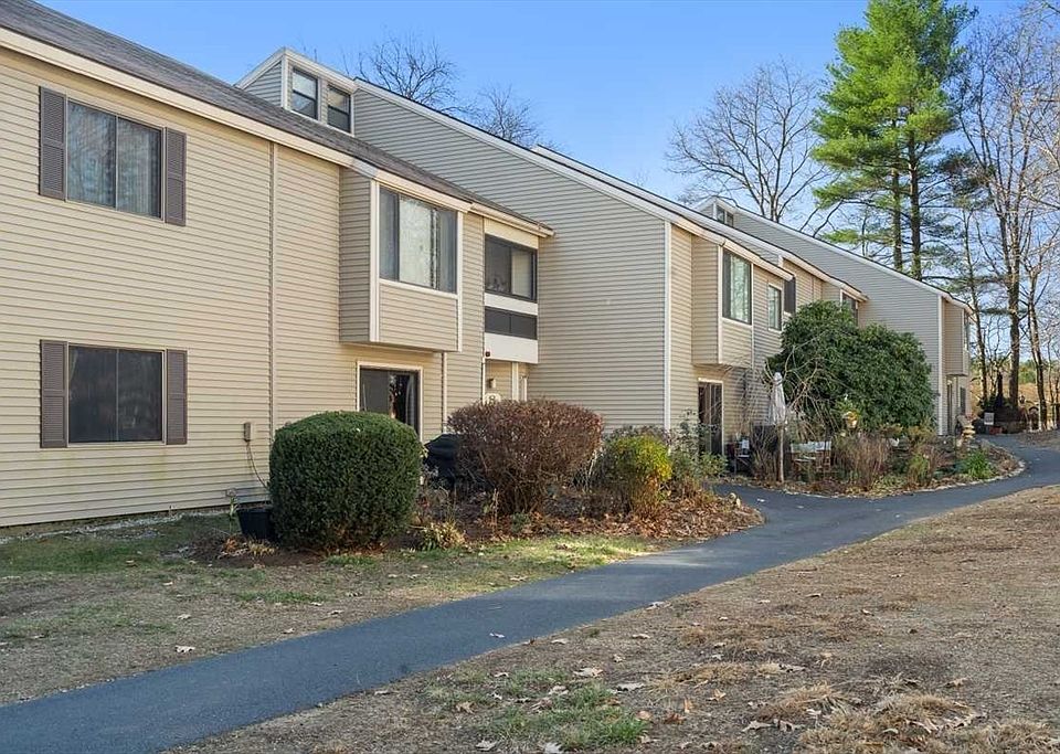 1st image of 8 Thayer Pond Dr #1